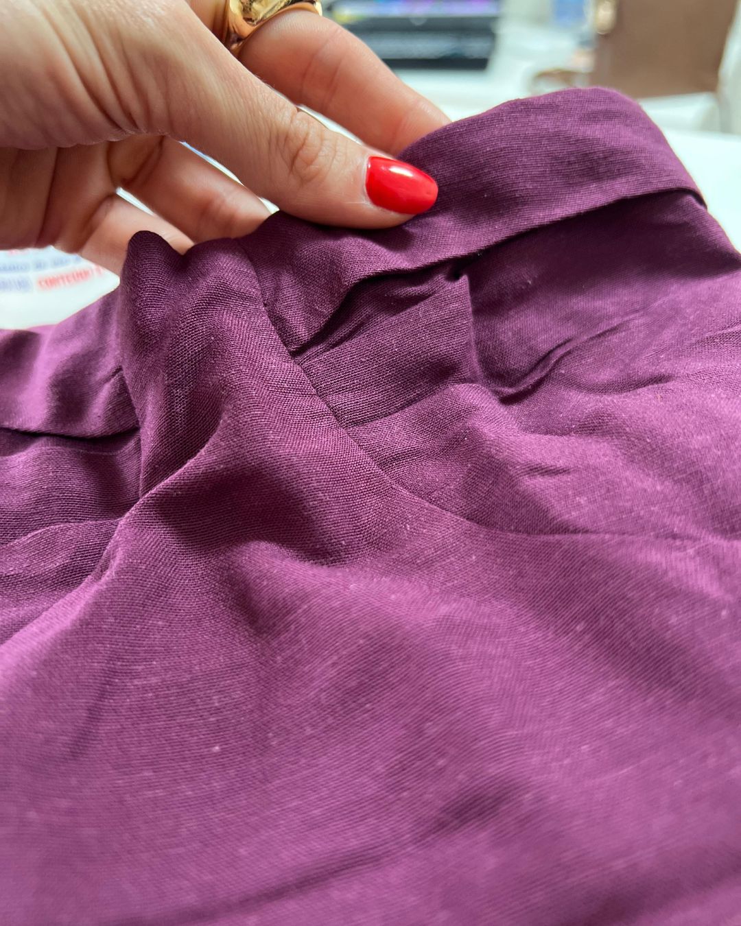 Vestido Midi Com Busto Estruturado E Fenda Agata