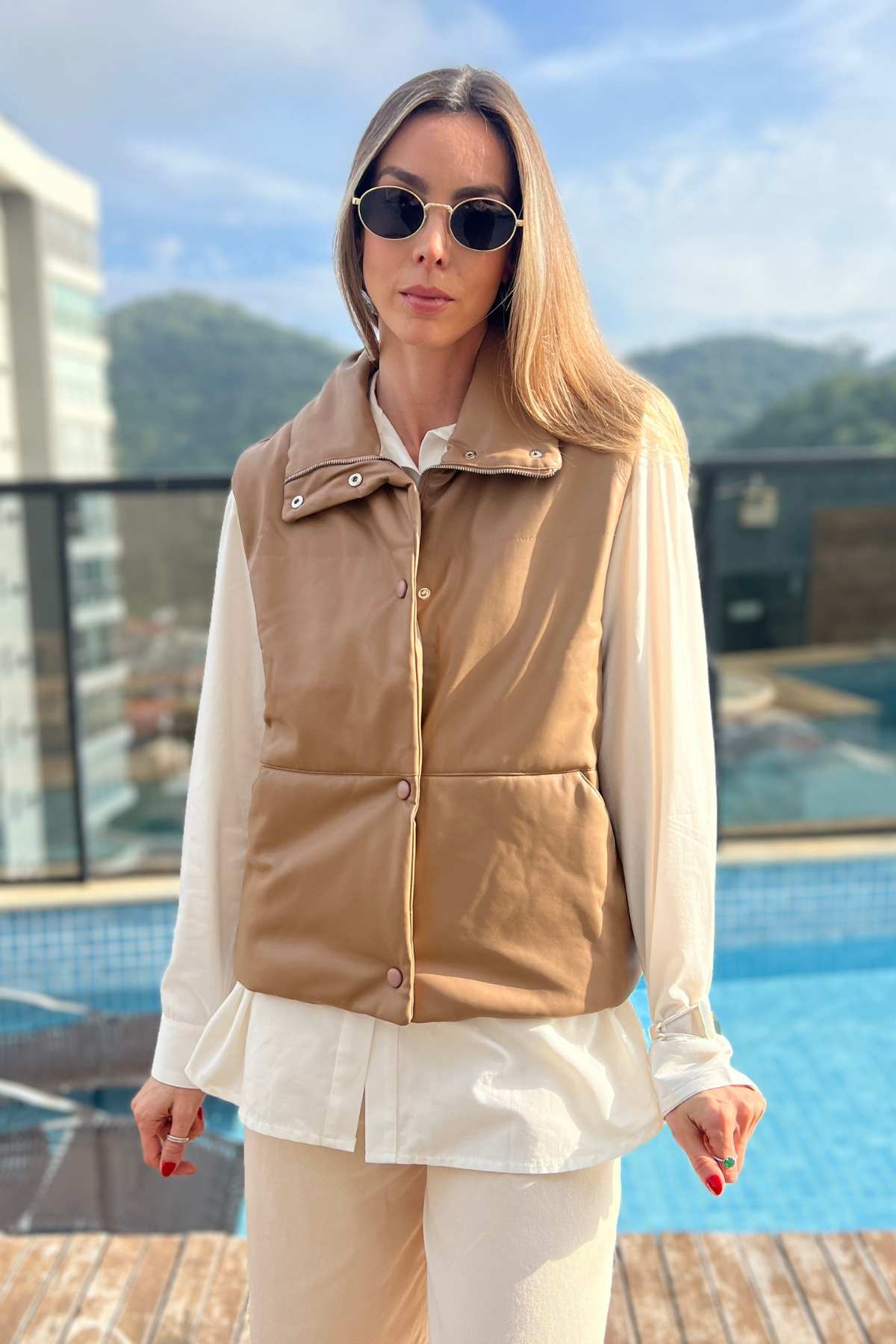 Colete Feminino Puffer Couro Ecológico