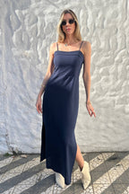 Vestido Longuete em Linho e Viscose com Decote Reto Dobrado Liana
