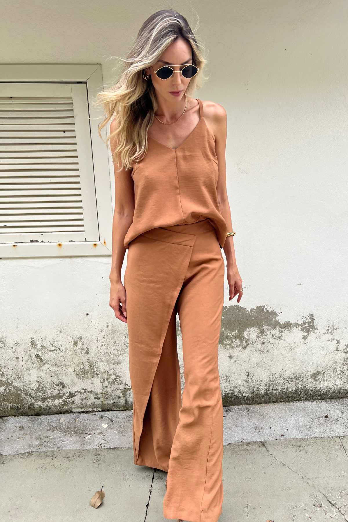 Calça Alfaiataria com Tecido Sobreposto Paloma