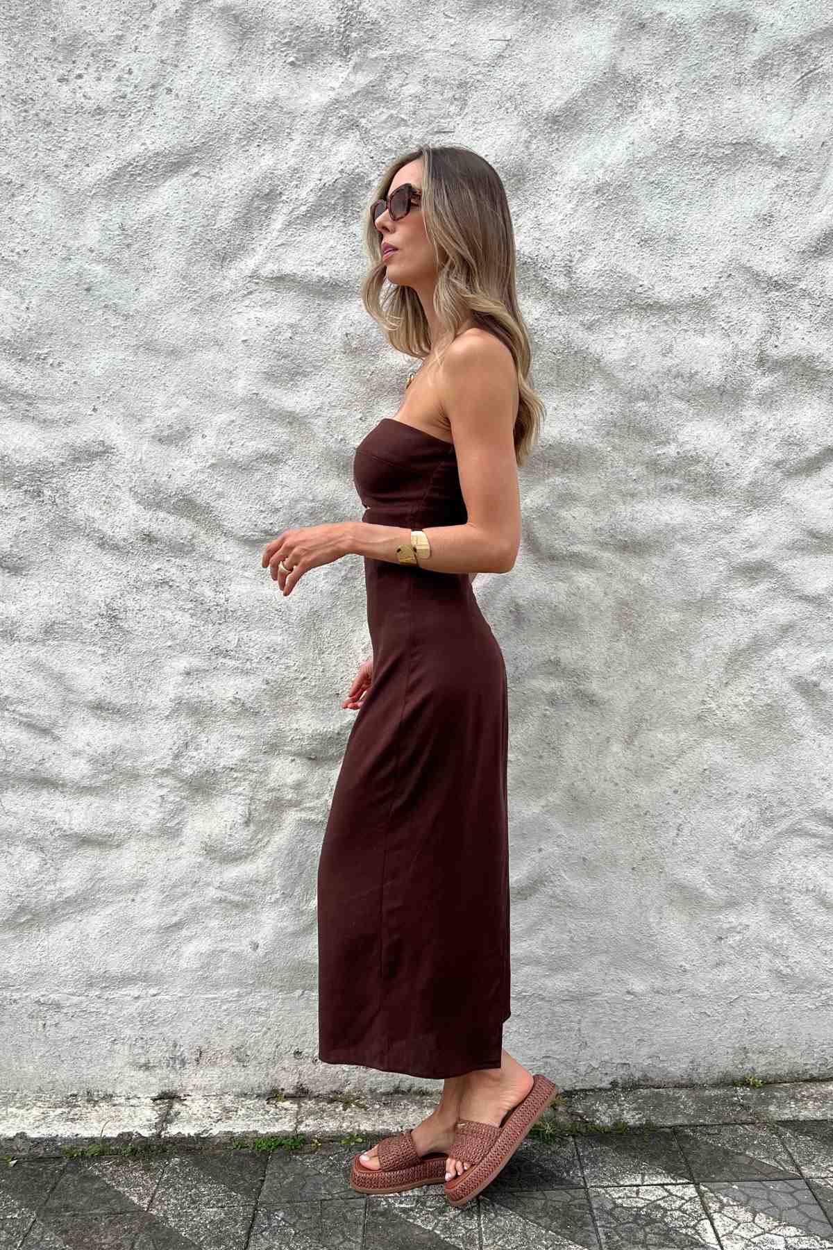 Vestido Tomara que Caia com Recorte no Busto Rebeca