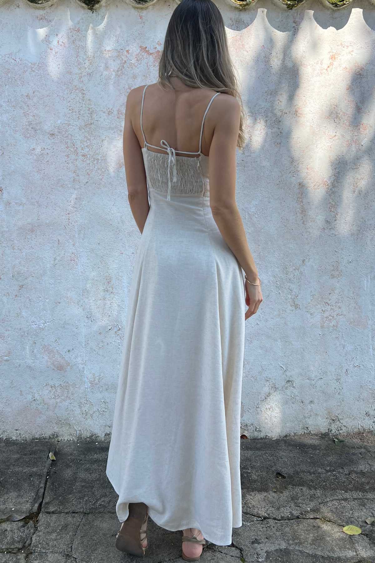 Vestido Longo em Viscolinho Cru Sabrina