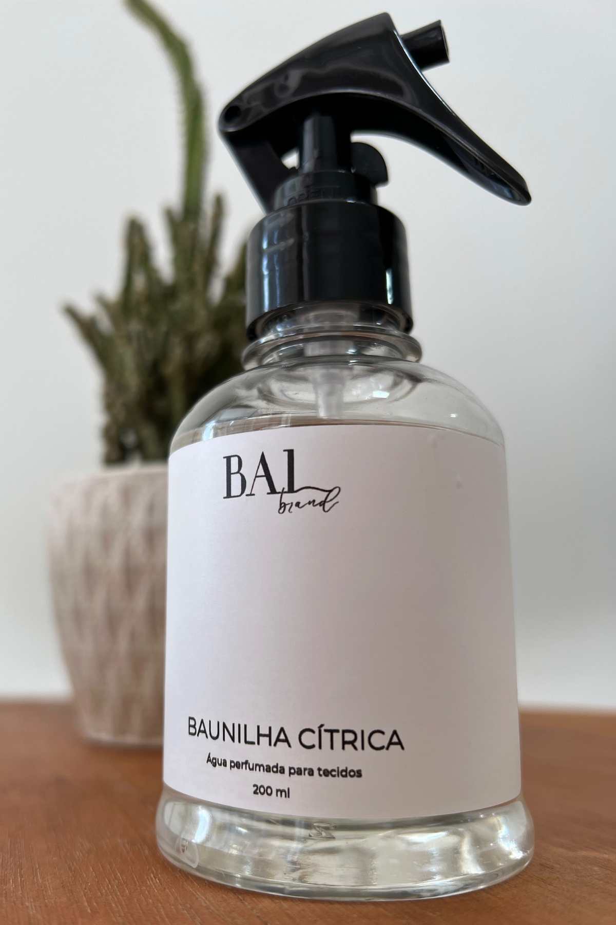 Água Perfumada para Tecidos Vanilla Cítrica 200 ml