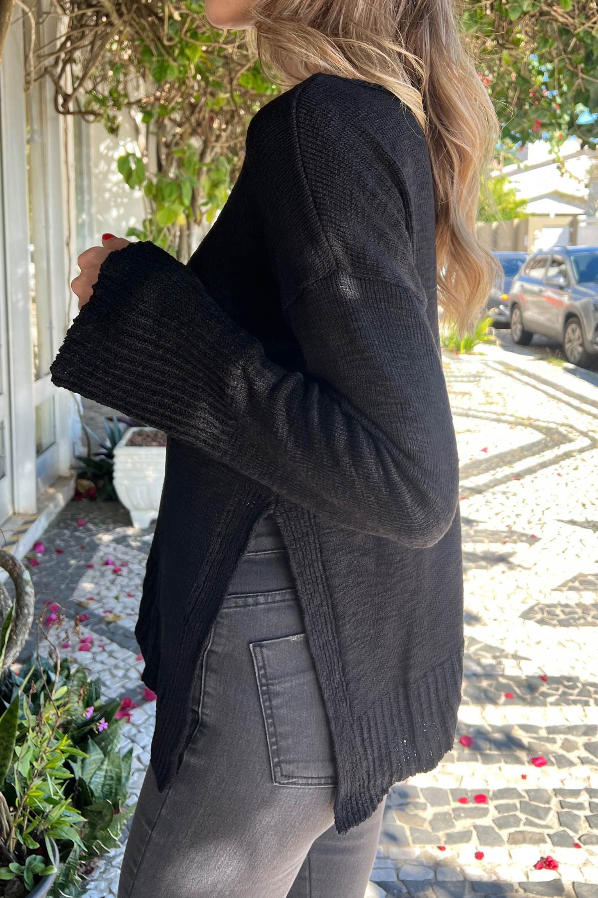 Blusa Feminina Manga Longa Tricô Barra Assimétrica Lana