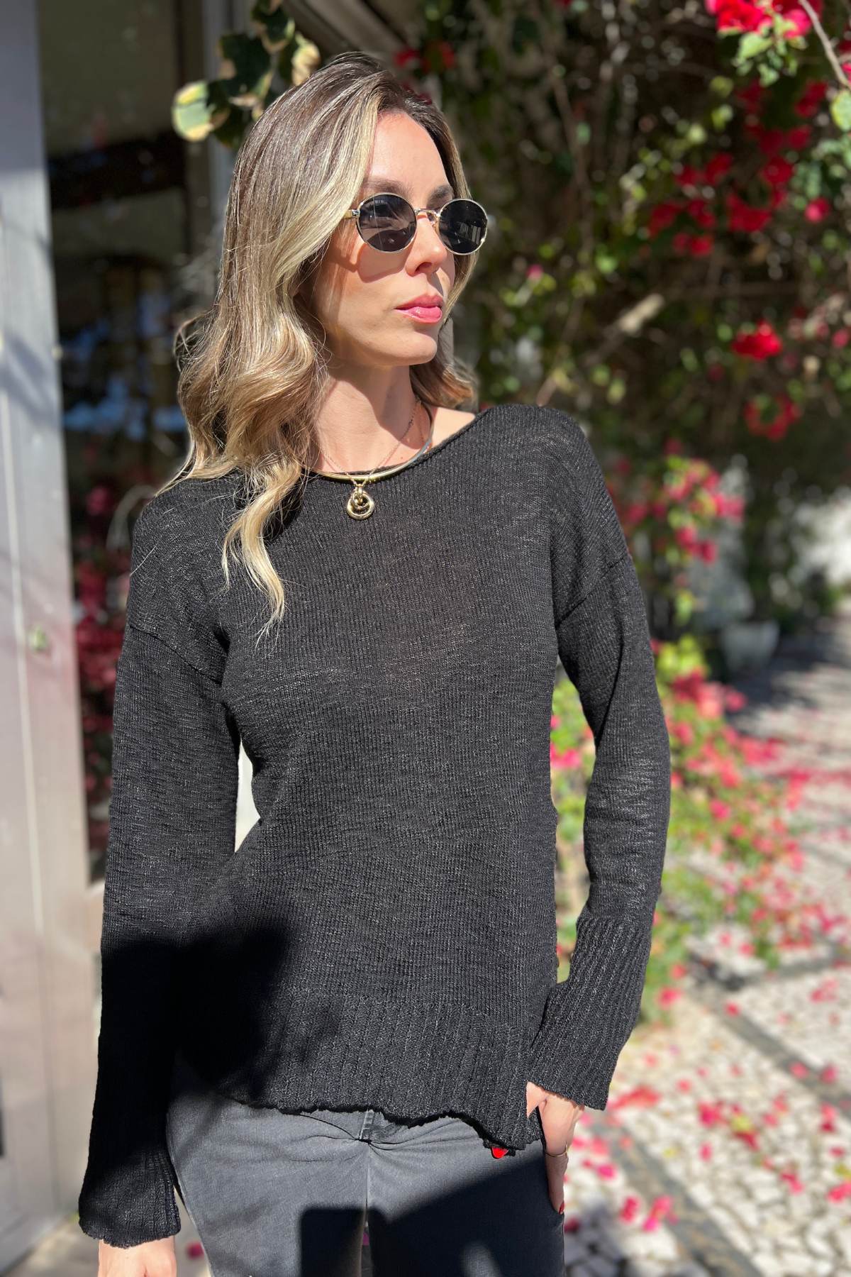 Blusa Feminina Manga Longa Tricô Barra Assimétrica Lana