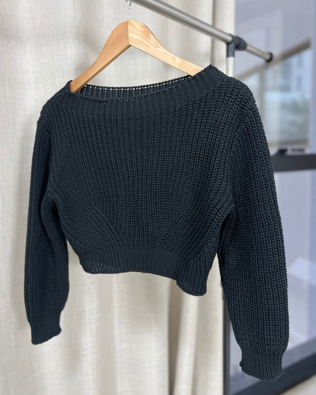 Blusa Feminina Tricô Cropped Manga 3/4 Gola Canoa
