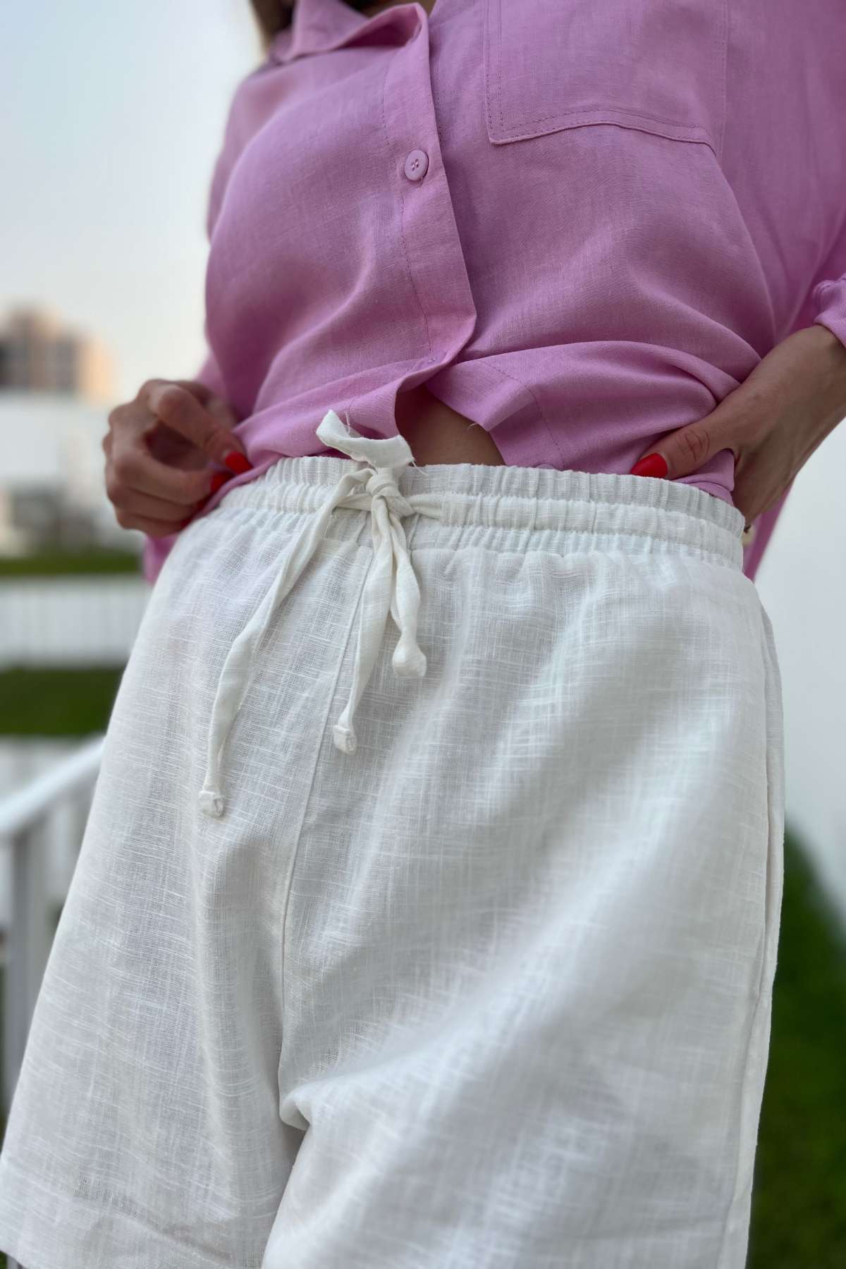 Shorts Feminino com Amarração e Elástico no Cós Daya