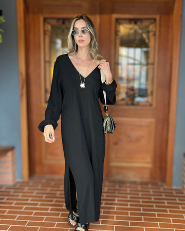 Vestido Amplo Decote V com Fenda Vanessa