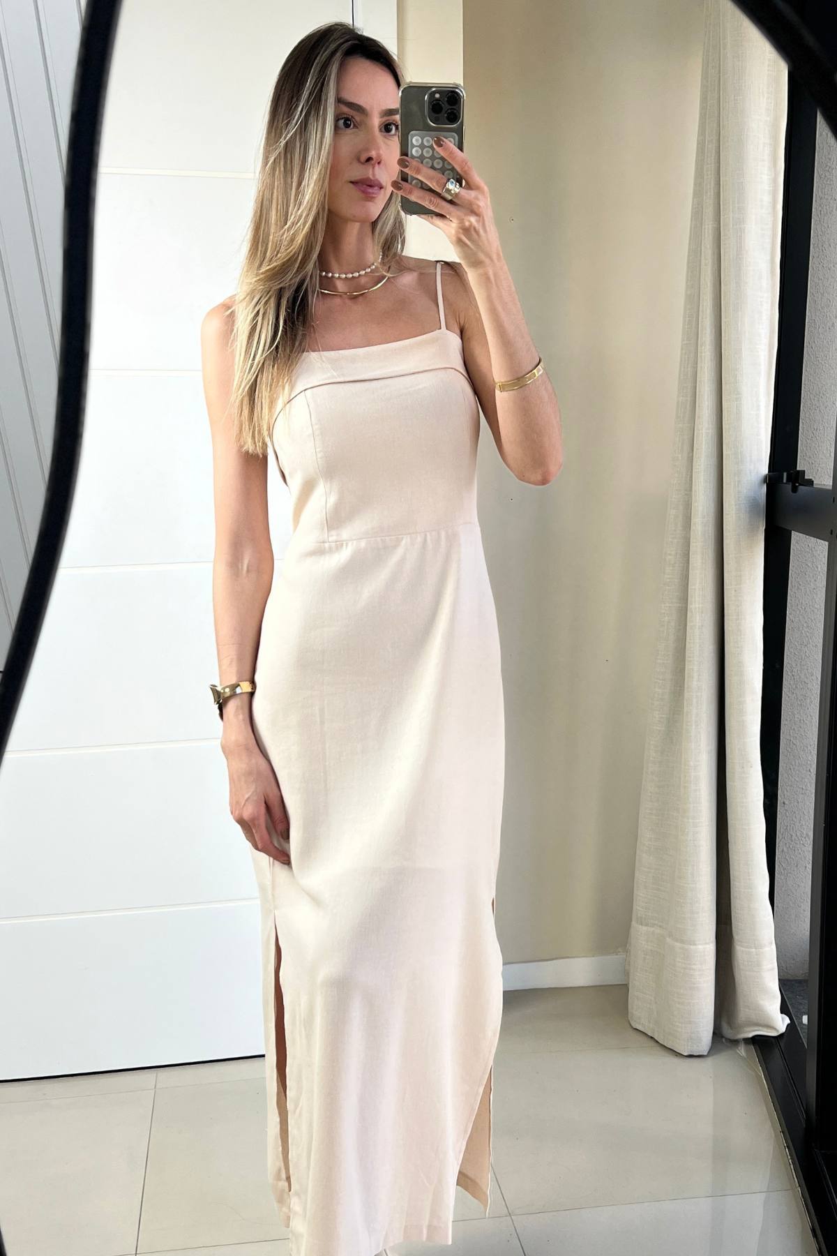 Vestido Longuete em Linho e Viscose com Decote Reto Dobrado Liana