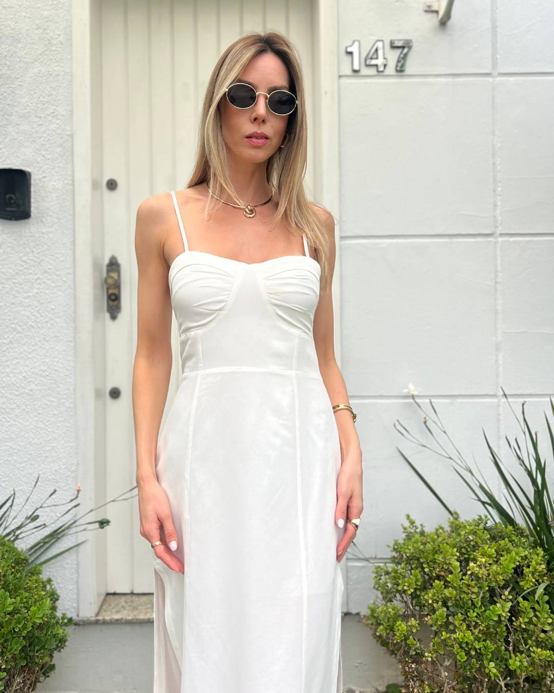 Vestido Midi Com Busto Estruturado E Fenda Agata