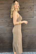 Vestido Midi em Malha Canelada com Decote Torcido Bel