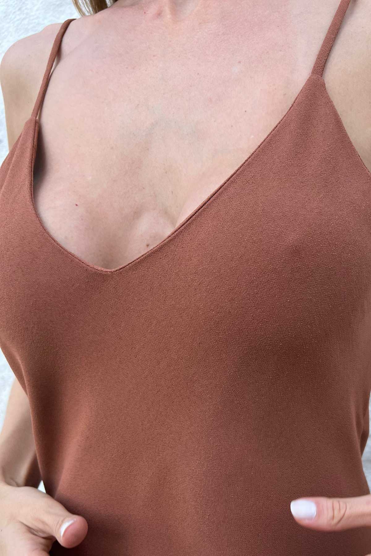 Vestido Midi Decote V e Alças Finas Betania